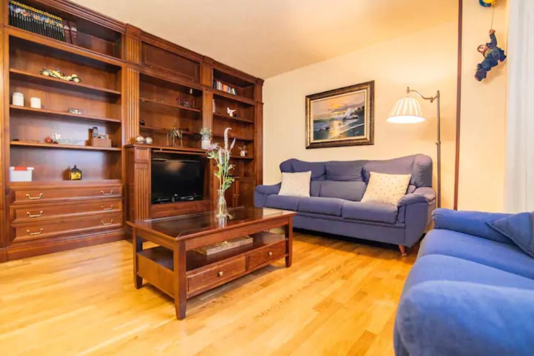Residencial En Madrid Alquiler De Corta Estancia No Turistico Екстериор снимка