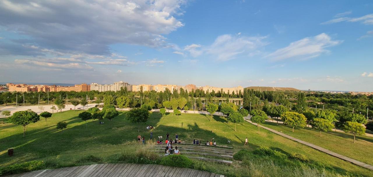 Residencial En Madrid Alquiler De Corta Estancia No Turistico Екстериор снимка